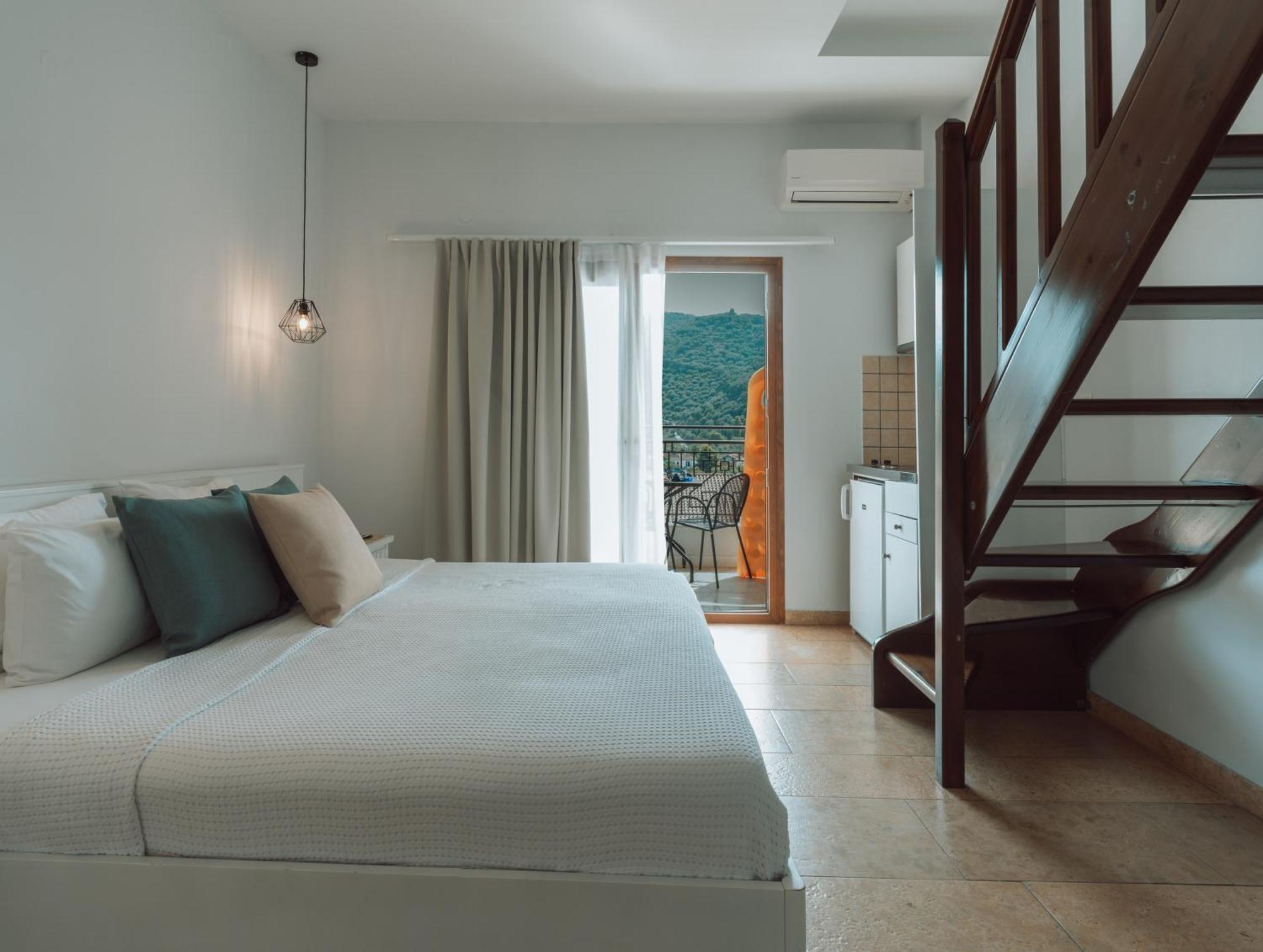 Dracos Hotel Парга Экстерьер фото