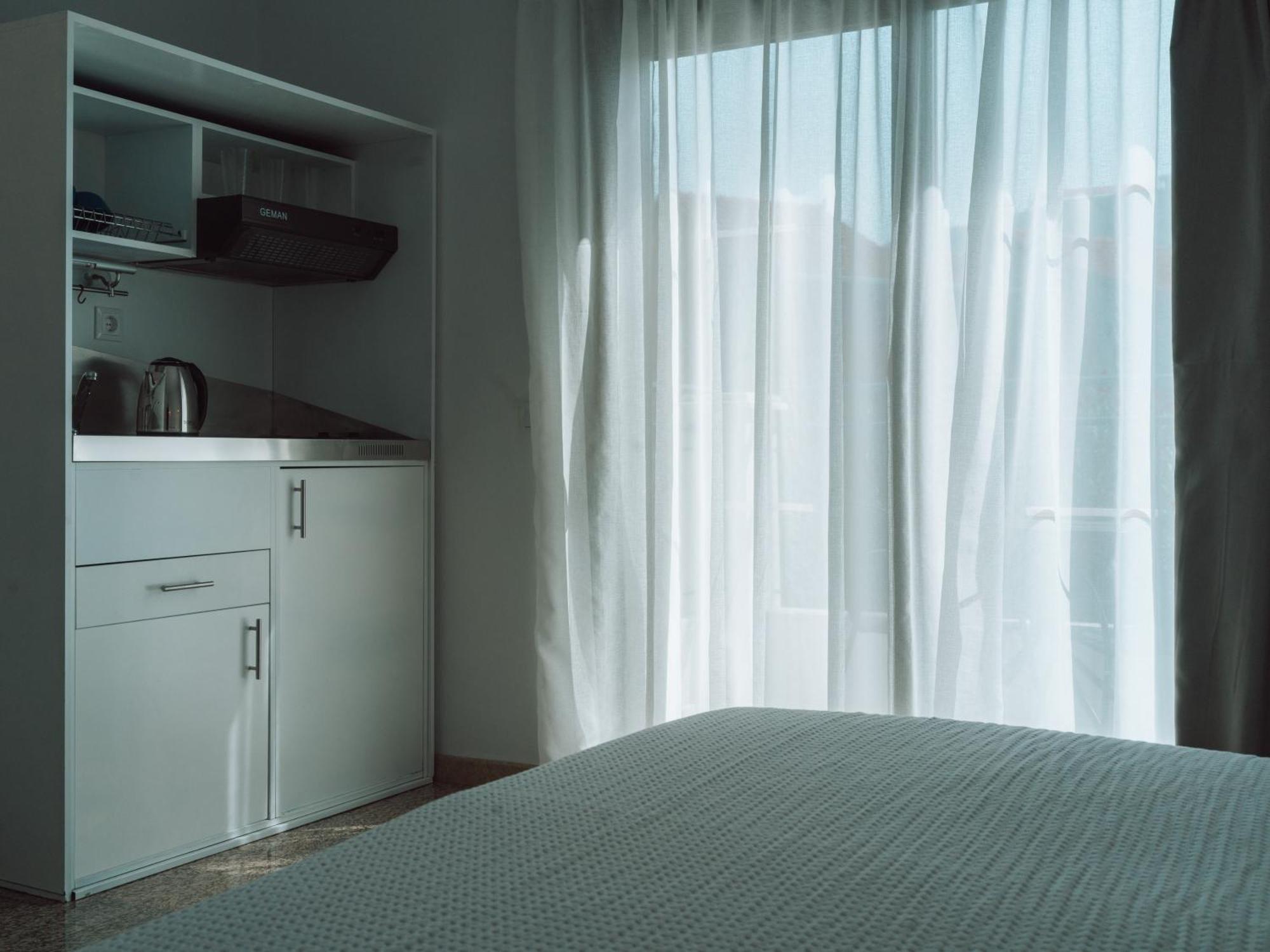 Dracos Hotel Парга Экстерьер фото