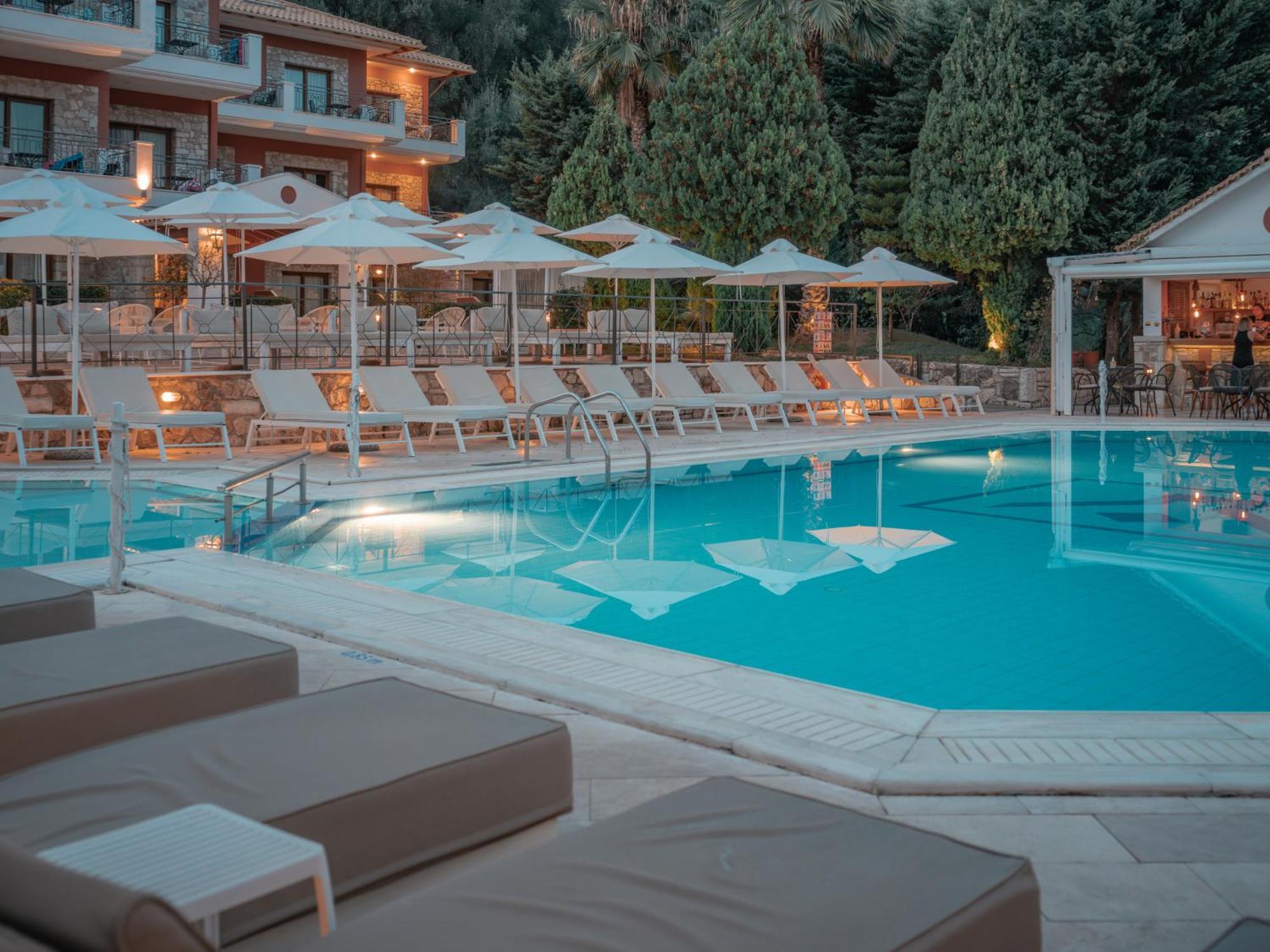 Dracos Hotel Парга Экстерьер фото