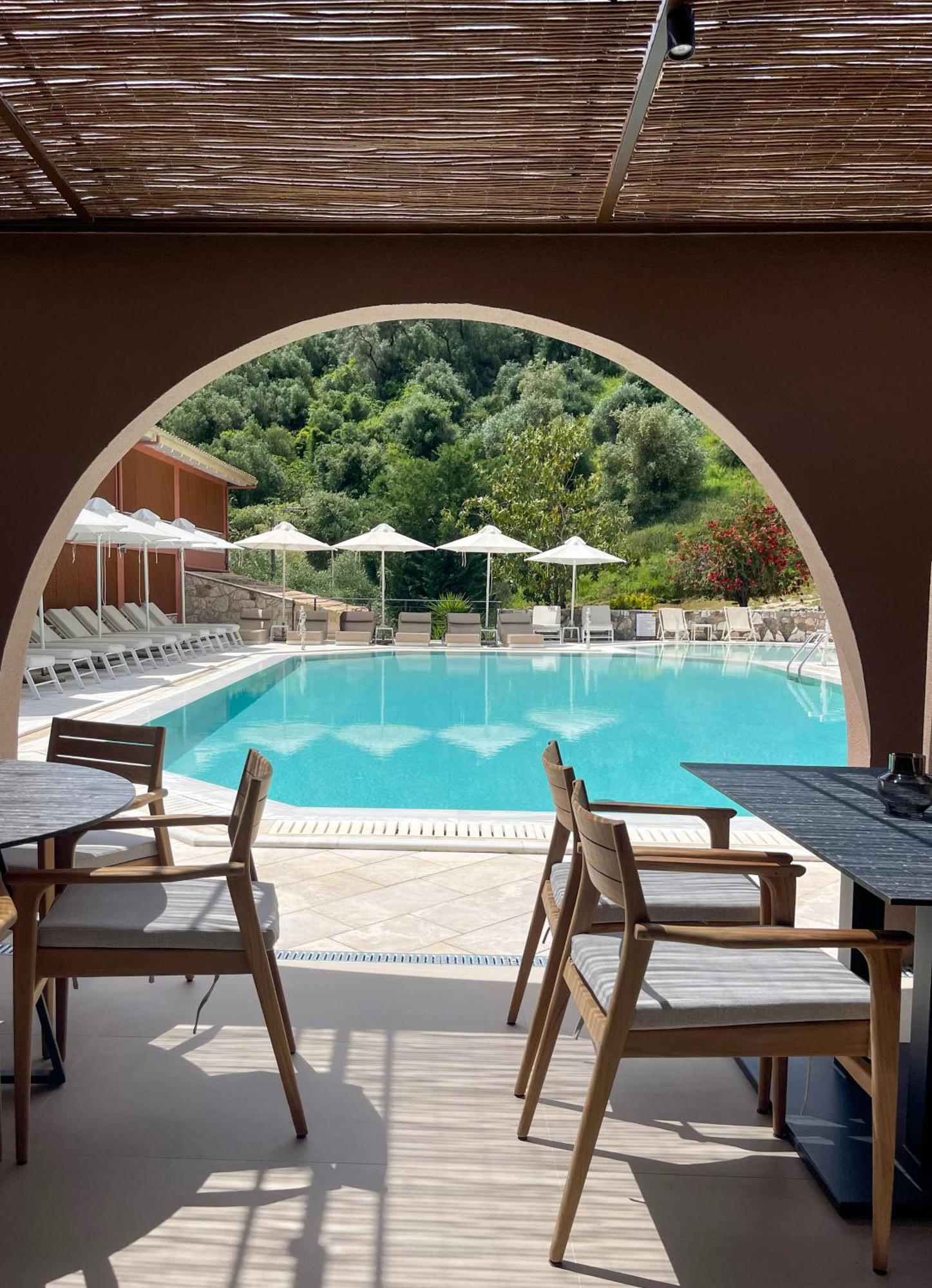 Dracos Hotel Парга Экстерьер фото